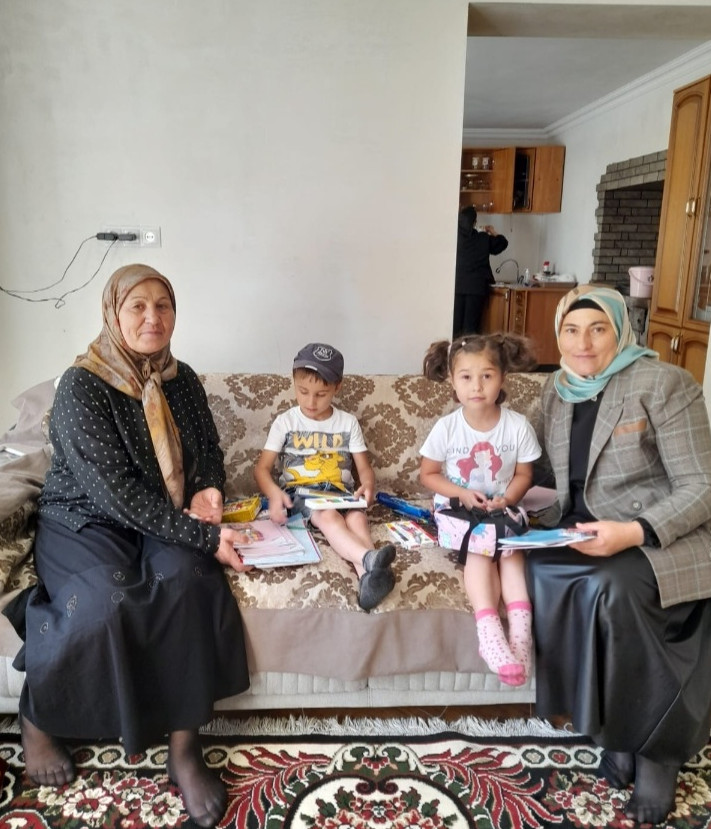 Помоги собрать ребенка в школу