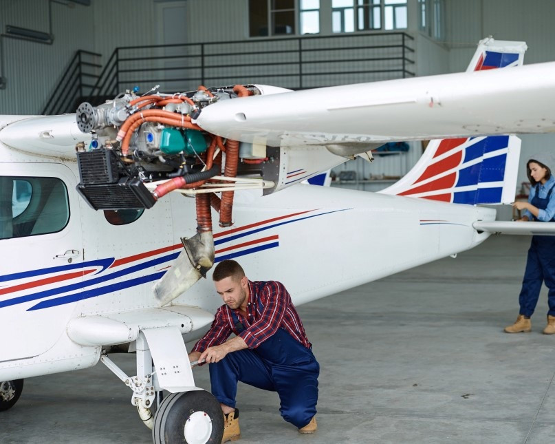 АО «Авиакомпания Тайга» приглашает на работу.