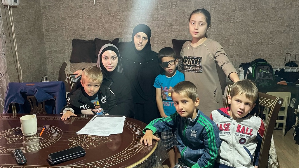 Посещение многодетной семьи.