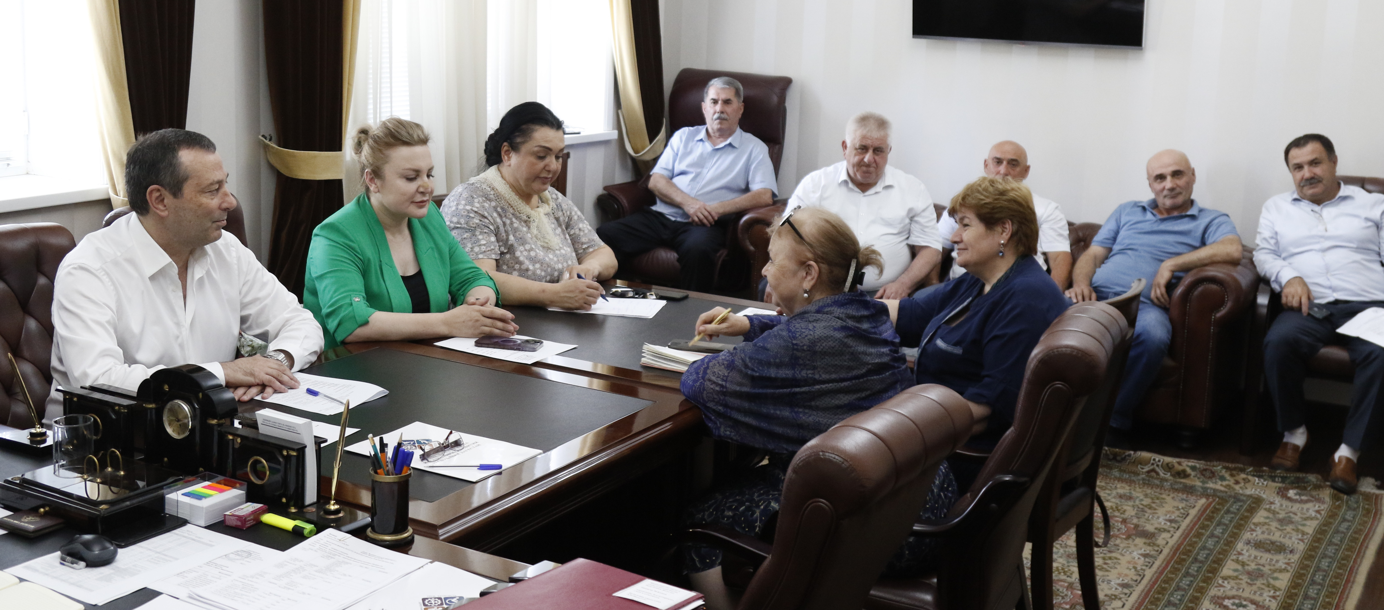 В ходе очередного заседания в Минтруде РД избран председатель Общественного совета
