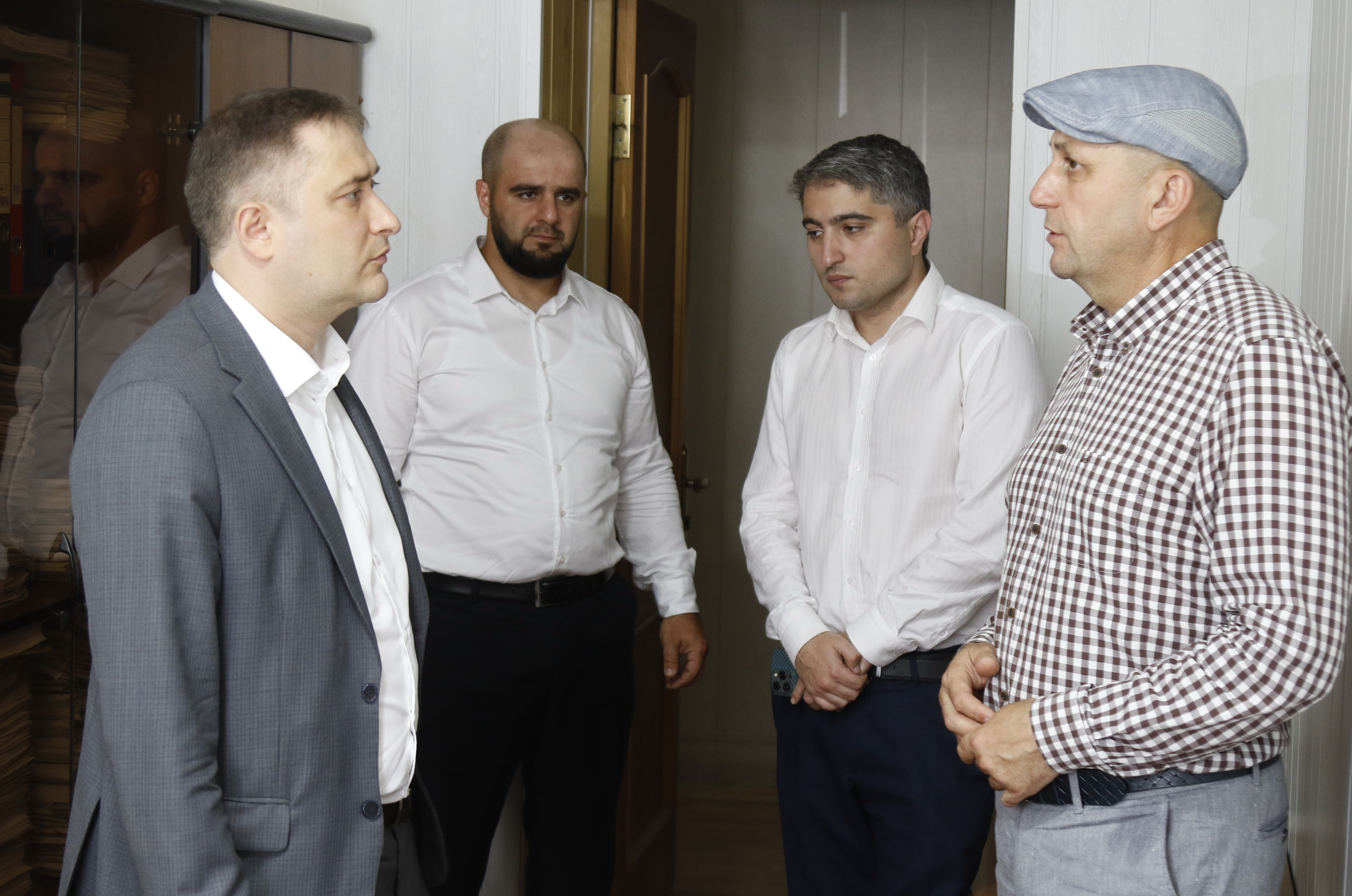 Руководитель Минтруда РД Мурад Казиев проверил работу подведомственных учреждений в Унцукульском районе