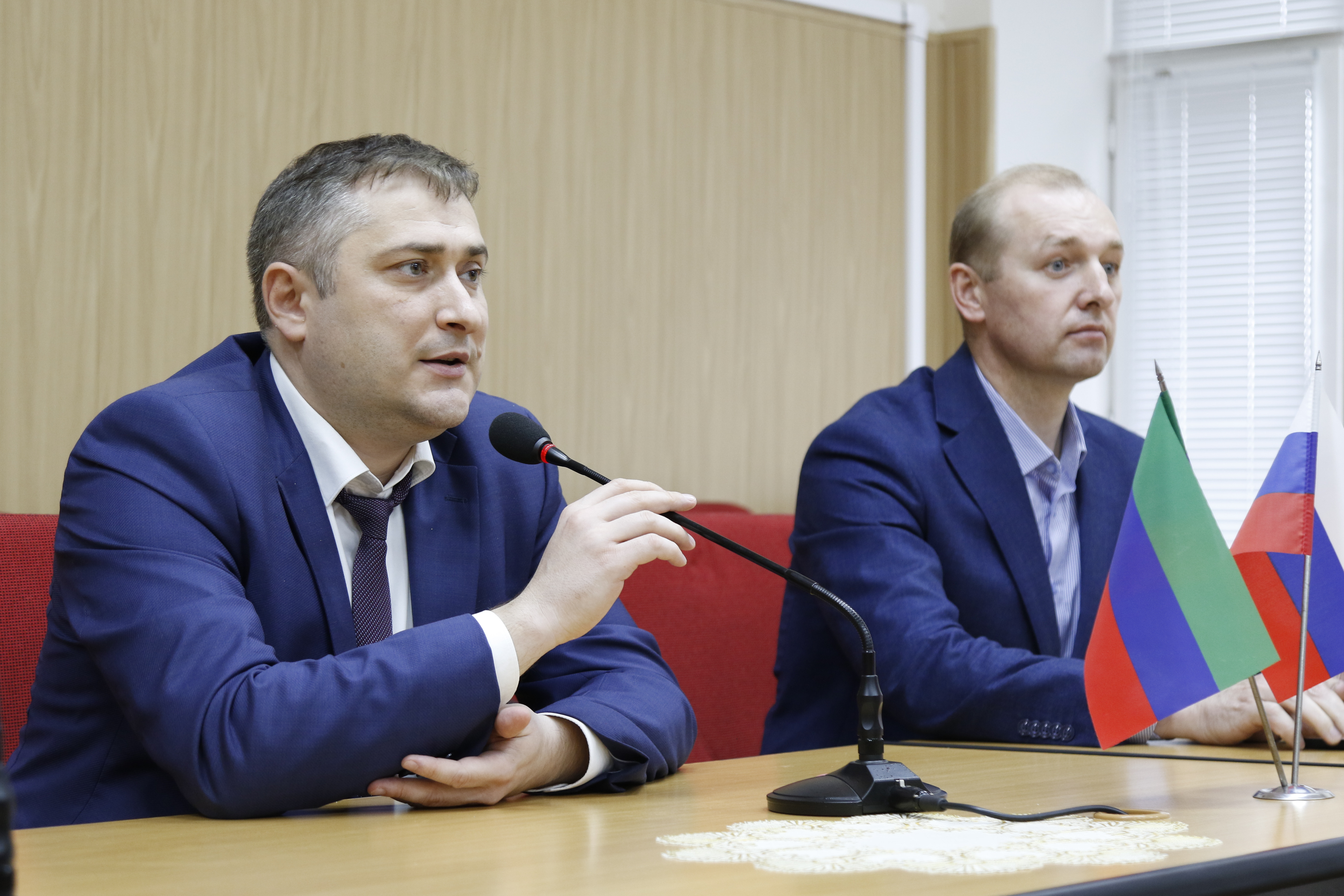 В Минтруда Дагестана обсудили вопросы оплаты услуг ЖКХ в онлайн формате