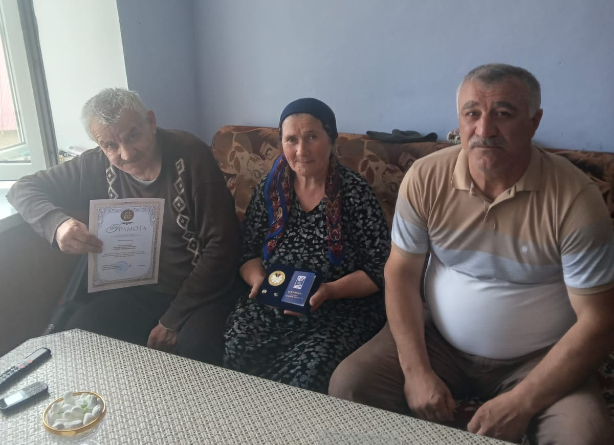 Отличившиеся семьи Хивского  района