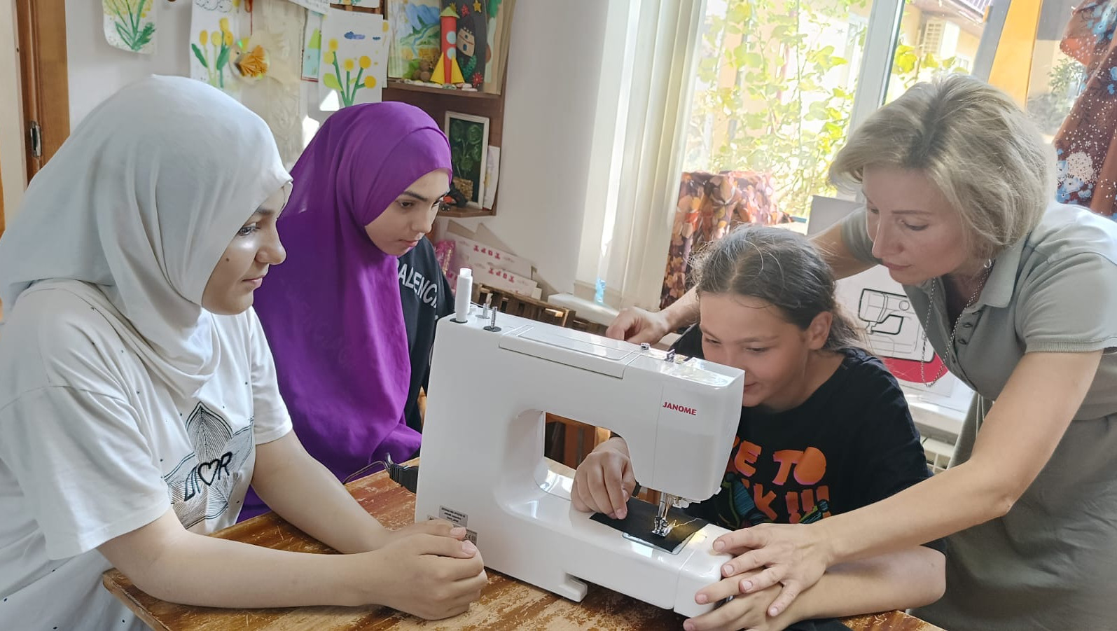 Урок по шитью на швейной машине