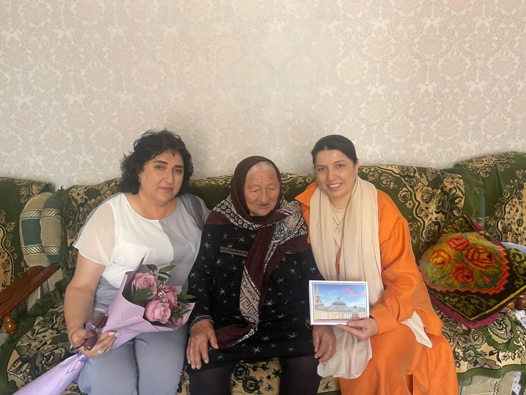 Поздравление  ветерана Великой Отечественной войны  с юбилейной датой рождения- 90 лет