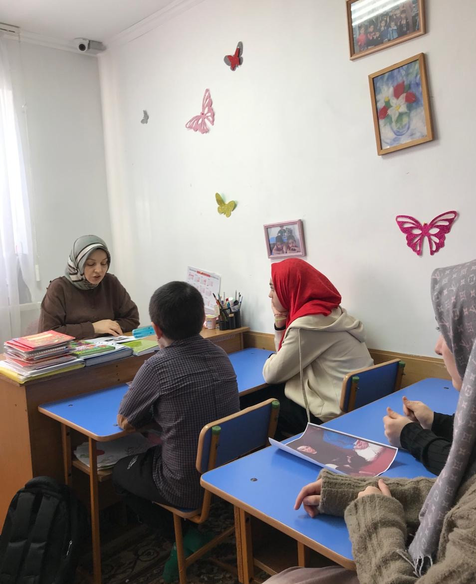 "Дагестанские женщины-герои военных дней"