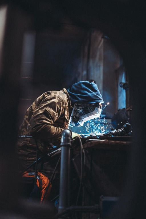 Кадровый офицер, участник СВО выразил благодарность предпринимателю из Избербаша, за оказание помощи и поддержки участникам СВО