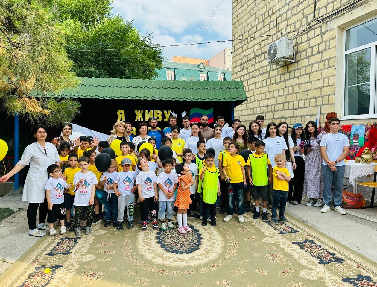 "Я живу в России"