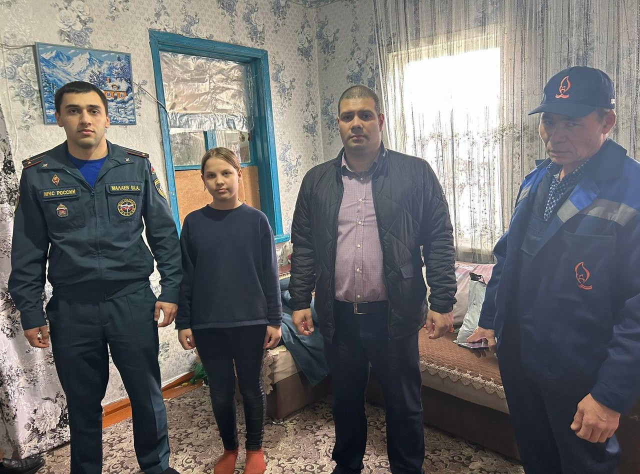 Рейдовые мероприятия по доведению до населения правил пользования бытовым газом.