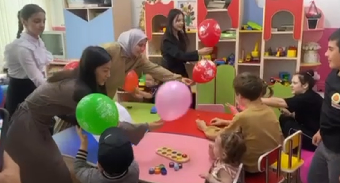 Акция "Добротой согреем сердца"