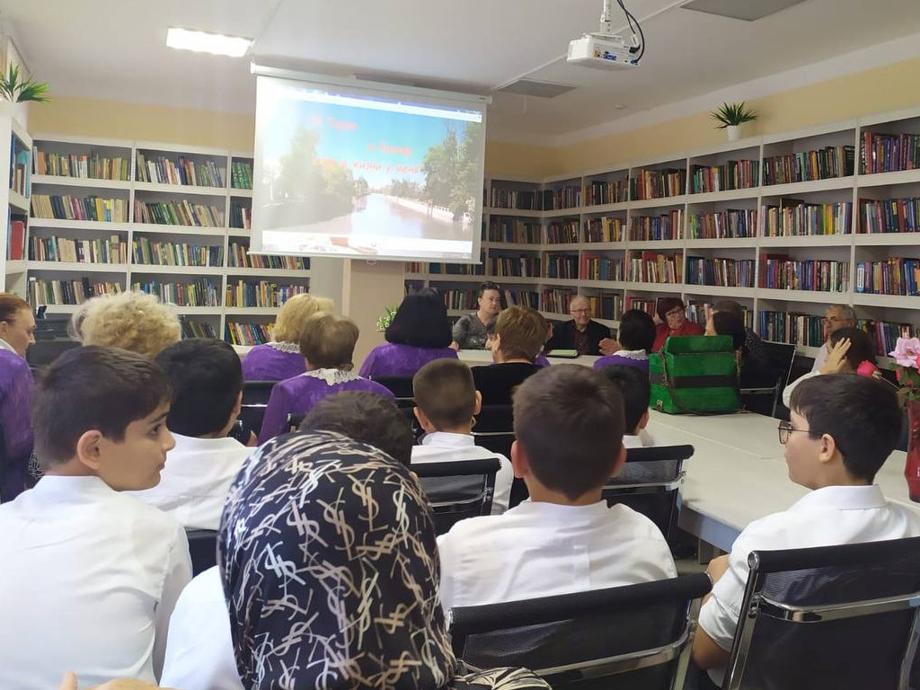 Хор "Ветеран" приняли участие в мероприятии "И Терек и Кизляр есть в жизни у меня".