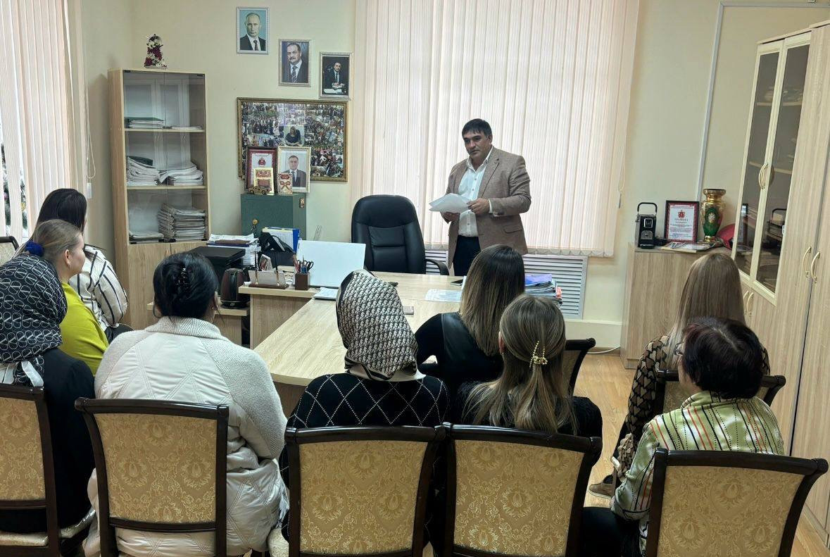 Проведение юридической консультации.