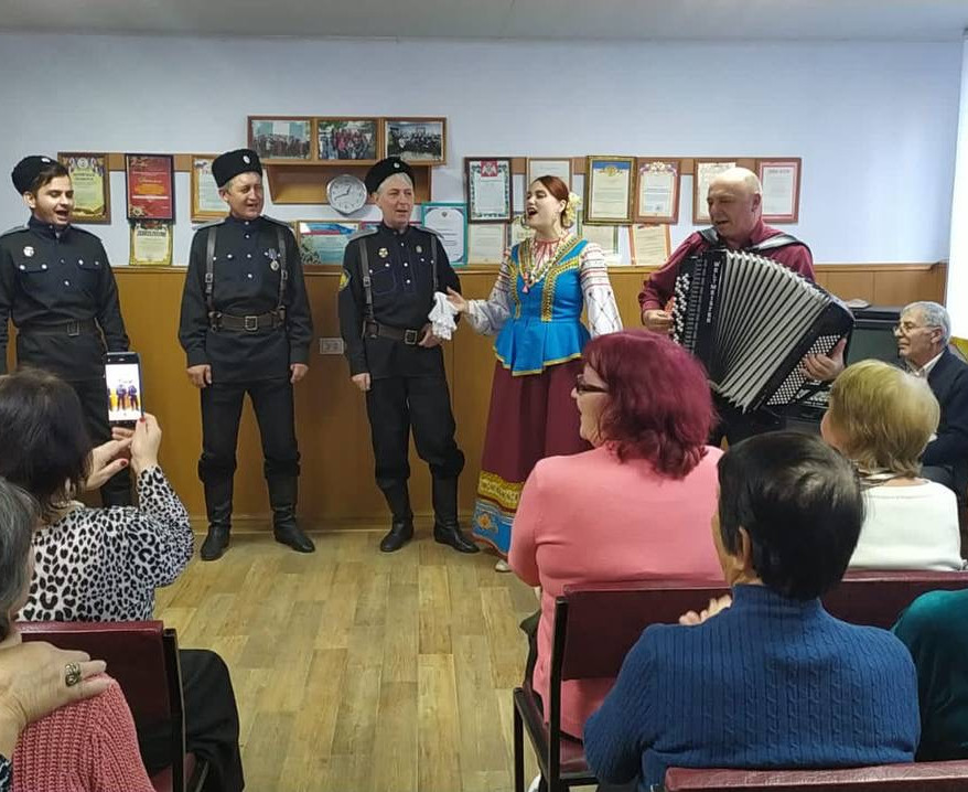 Концертная программа для представителей старшего поколения