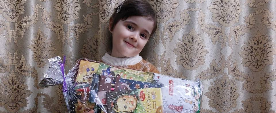 В Дербенте подопечных Комплексного центра поздравили с Новым годом