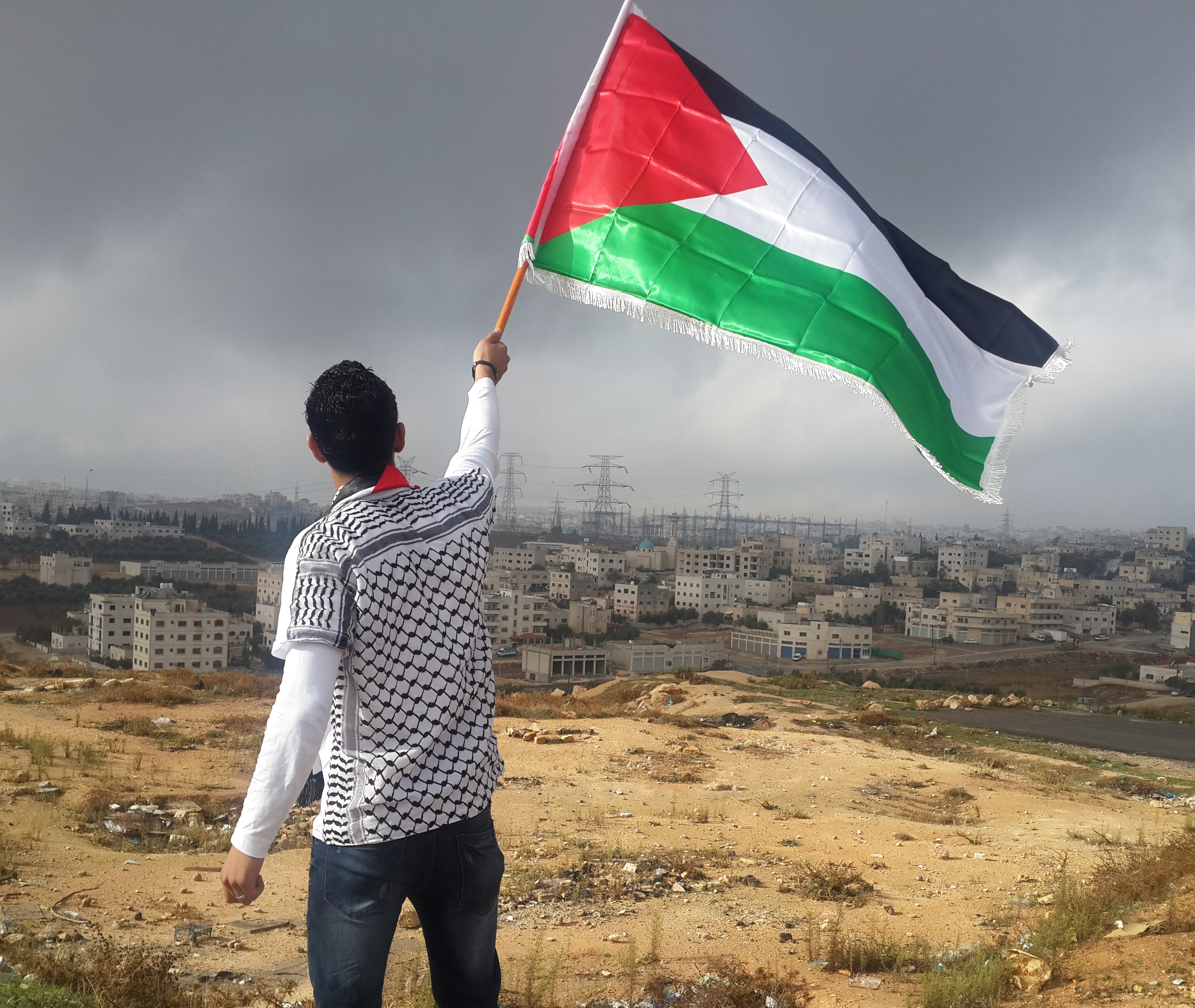 В Дагестане продолжается работа по поддержке вынужденных переселенцев из Палестины