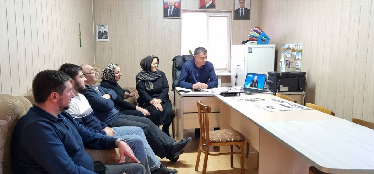 Прямая линия президента Владимира Владимировича Путина.