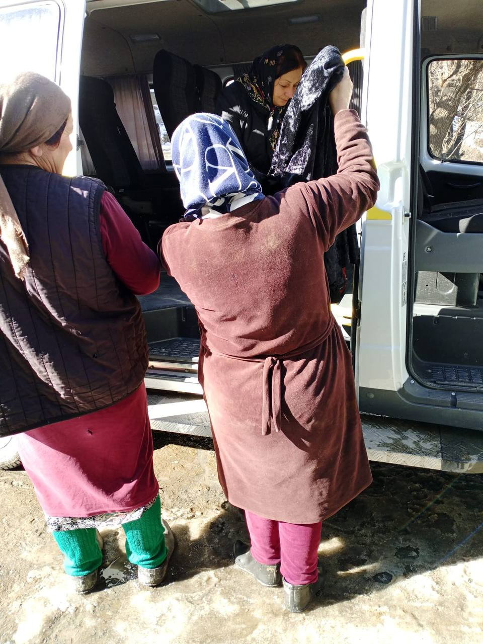 Выездная акция: «Добрые вещи в добрые руки»