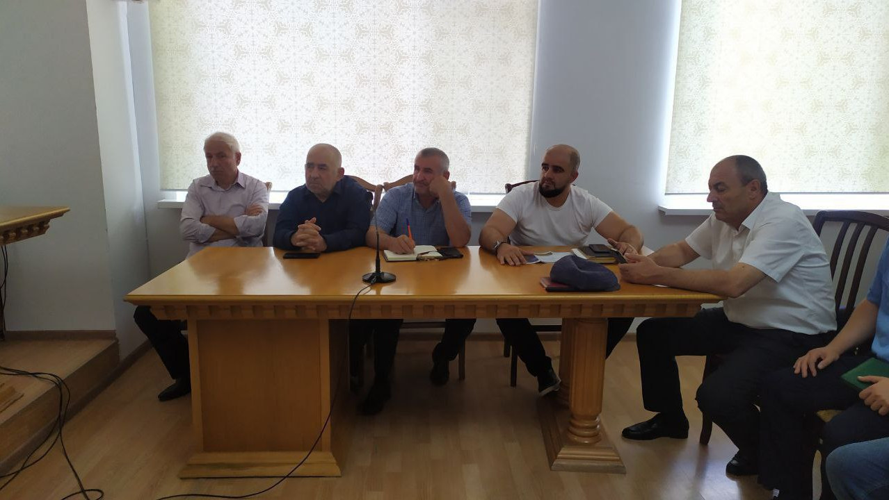 Выездное совещание администрации Унцукульского района.