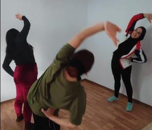 Работа инструкторов по лечебной физкультуре