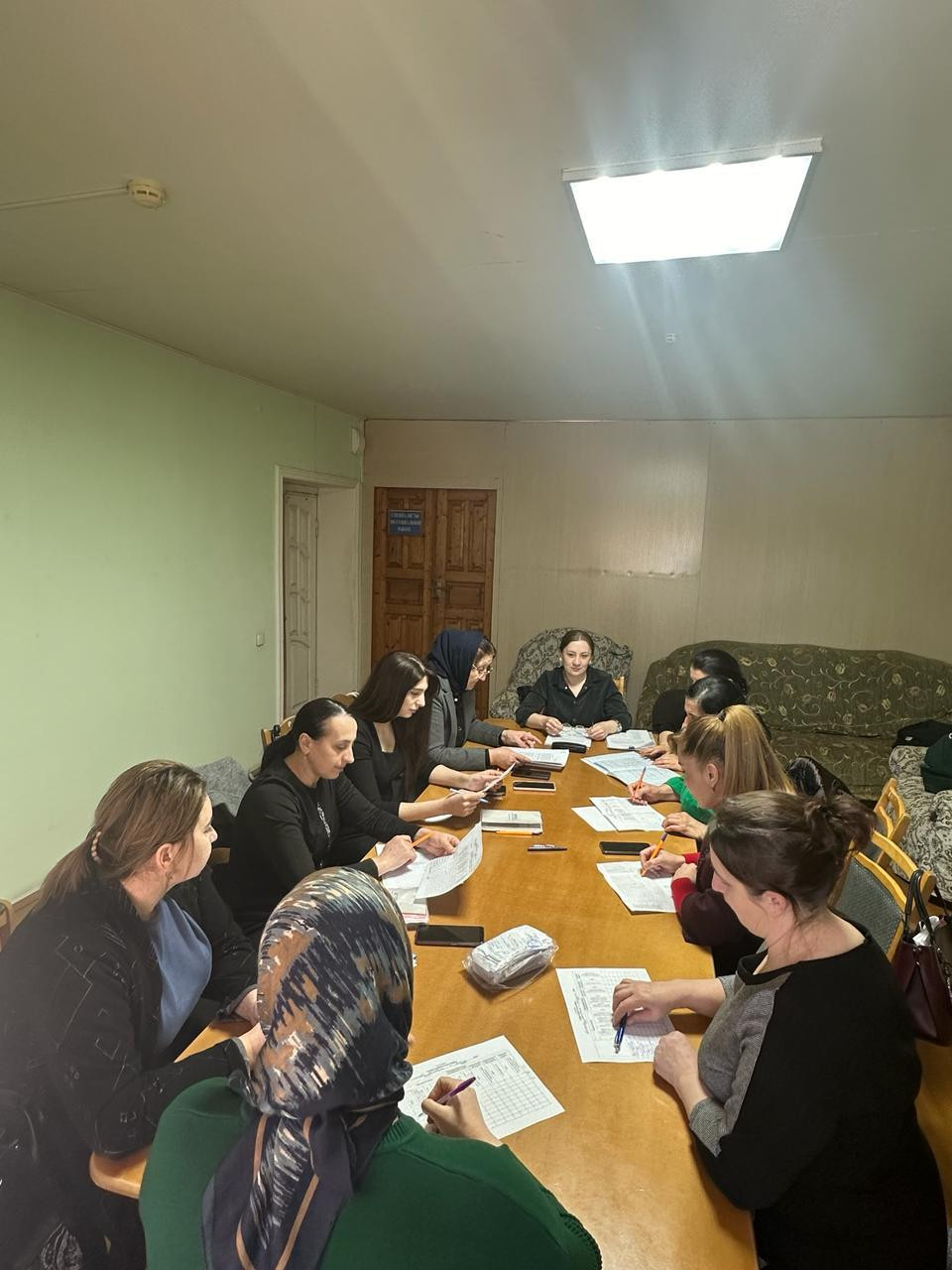 Совещание с социальными работниками