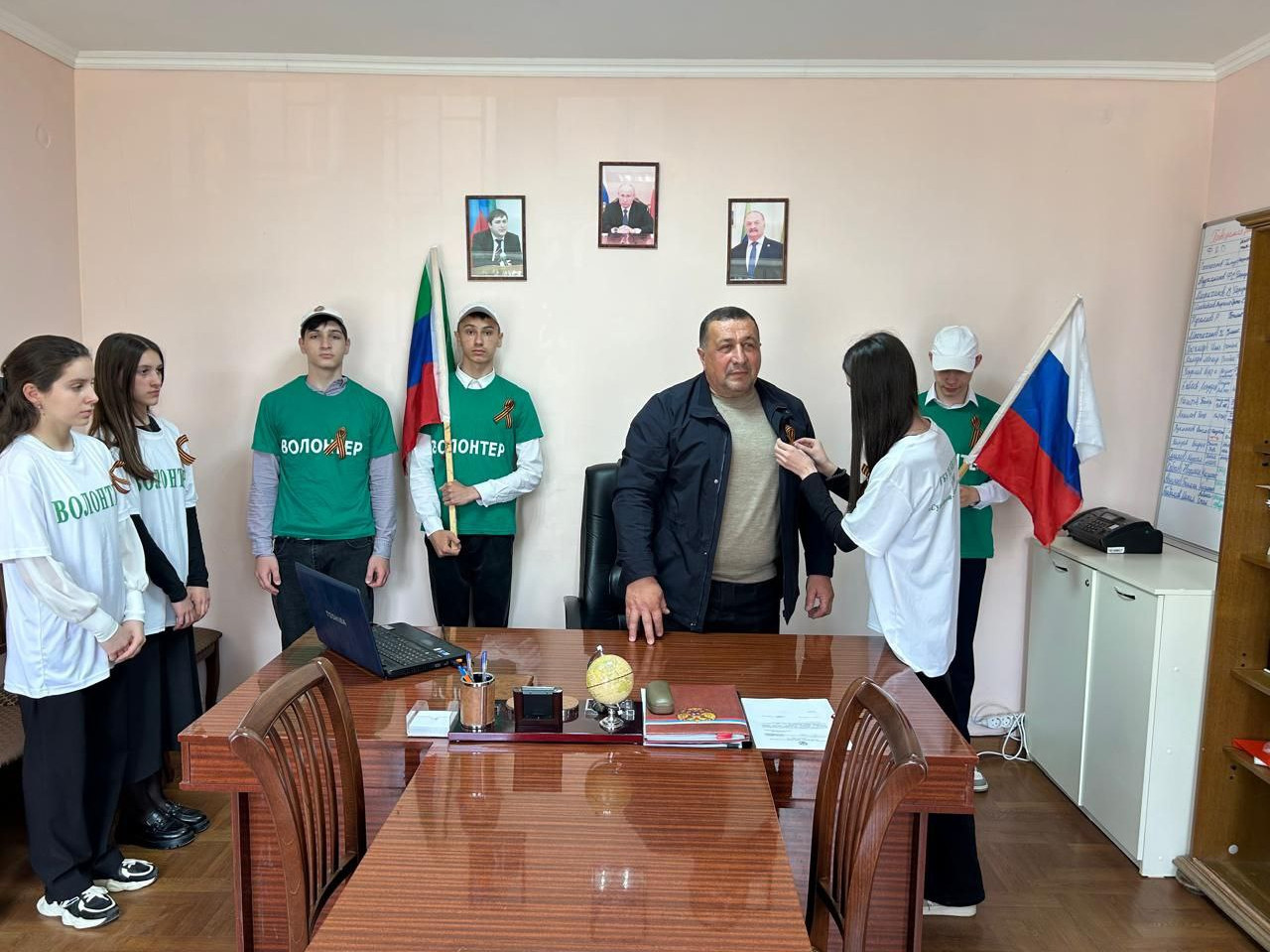 Патриотическую акцию «Георгиевская лента»