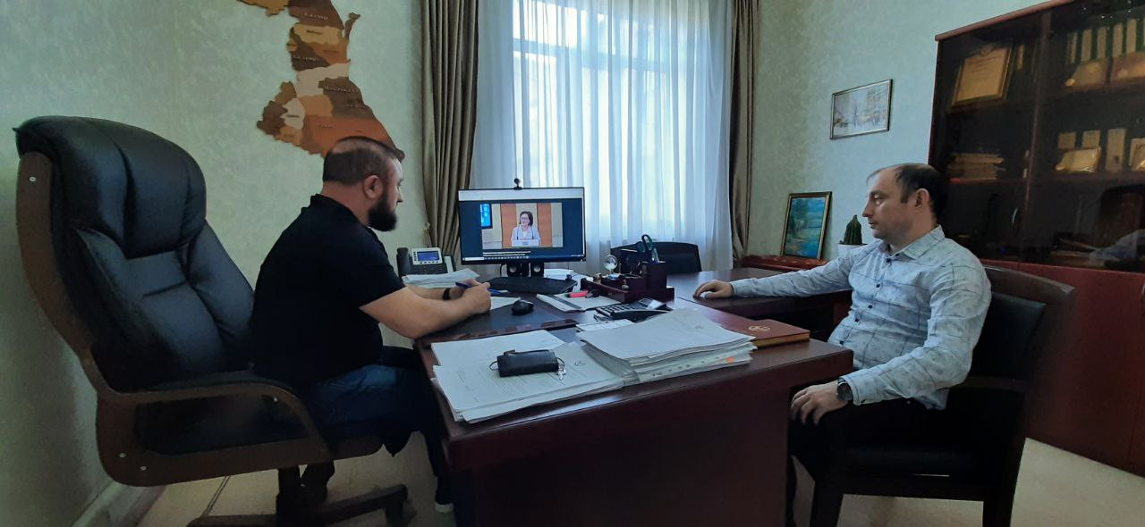 Участие в парламентских слушаниях в режиме ВКС