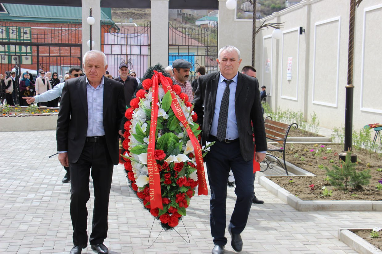 80- летие со дня совершения бессмертного подвига нашим земляком!!!