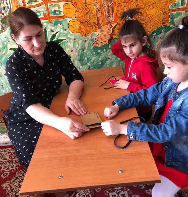 Развивающие занятия с детьми в отделениях социального обслуживания