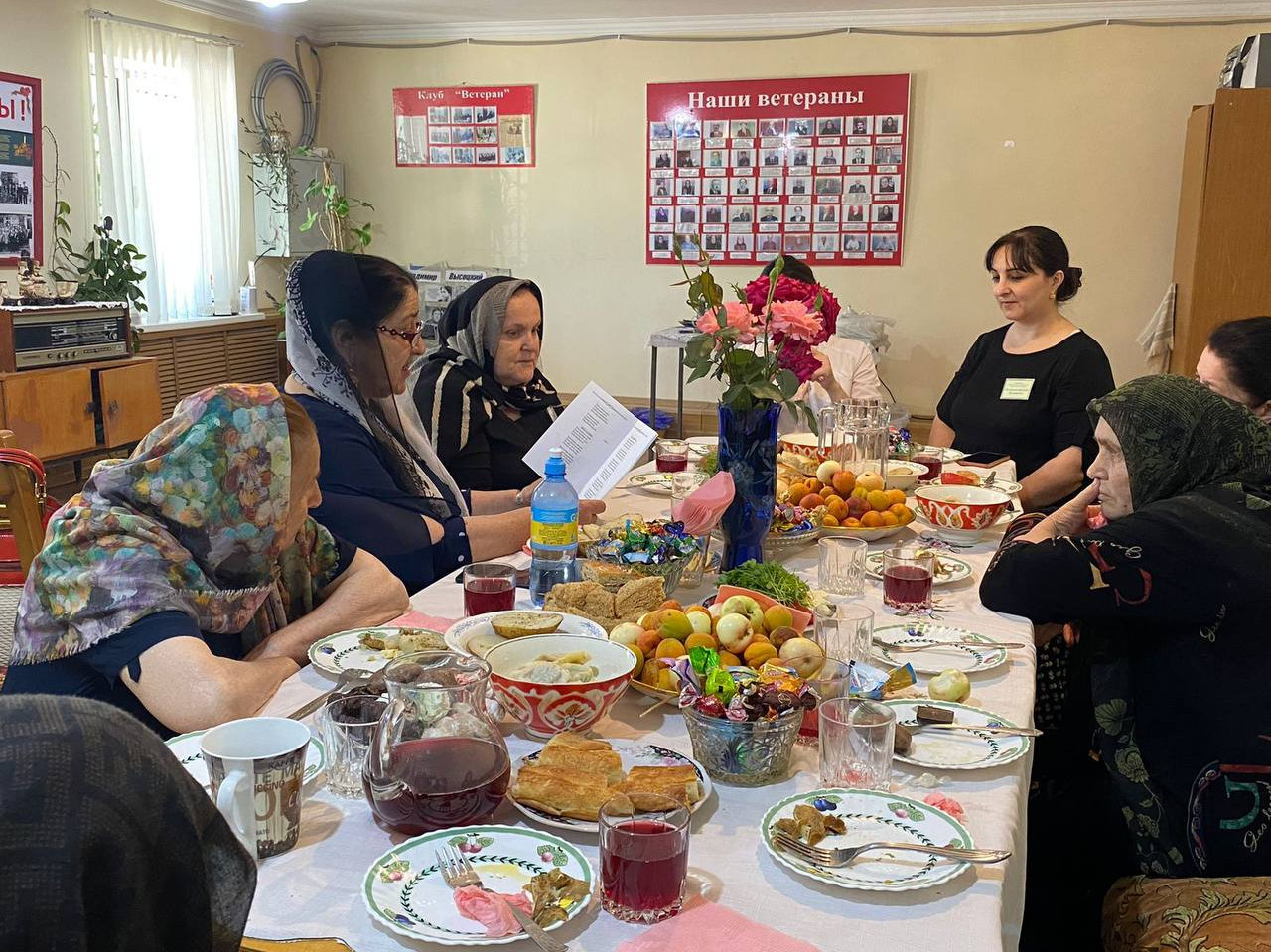 Сегодня в полустационарном отделении Центра прошло мероприятие,  посвященное Дню семьи, любви и верности, который ежегодно отмечается в  России 8 июля.