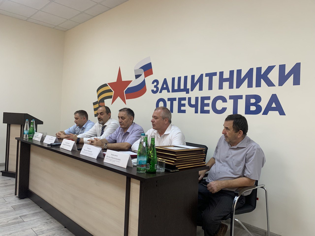 Подписание соглашения филиала фонда "Защитники Отечества" с Министерством образования РД