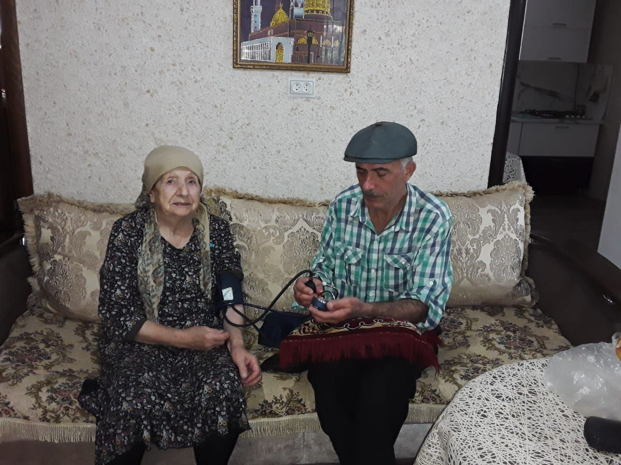 Оказание социальных услуг по графику посещений.