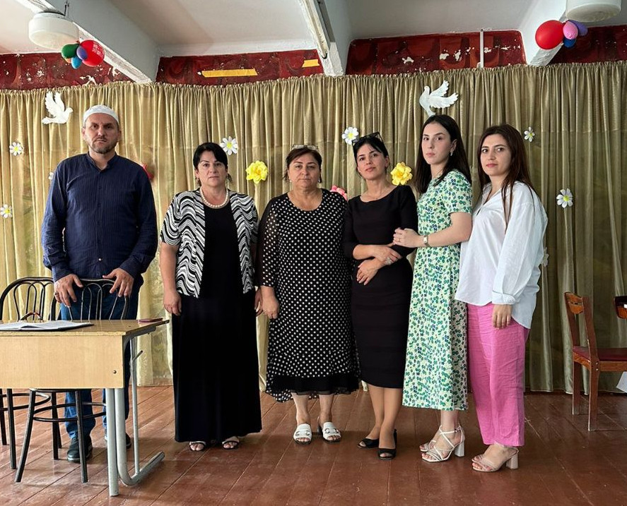 4 сентября была организованна поездка в  СОШ с. Первомайско.