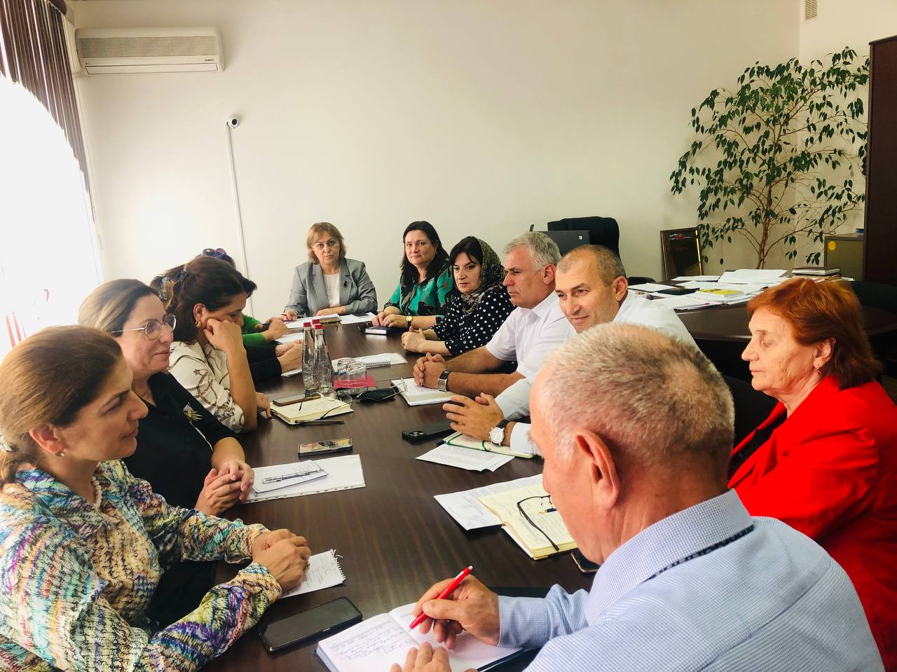 Учреждения Минтруда Дагестана в Избербаше обсудили вопросы трудоустройства граждан в образовательные учреждения