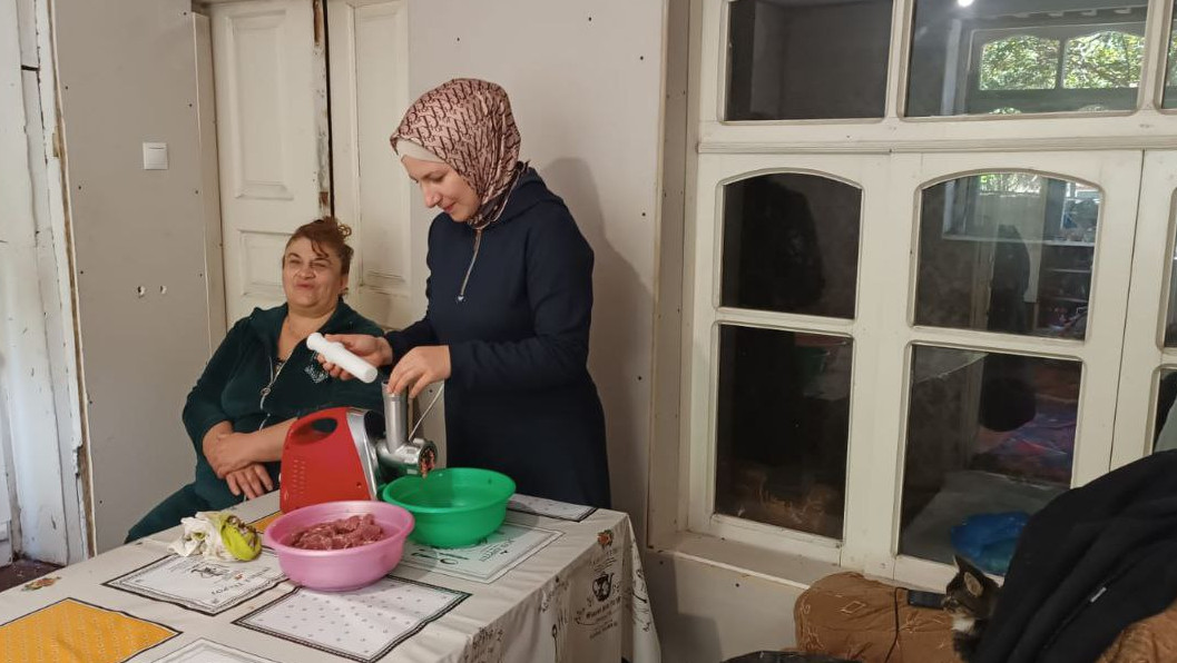 Оказание социально - бытовых услуг.