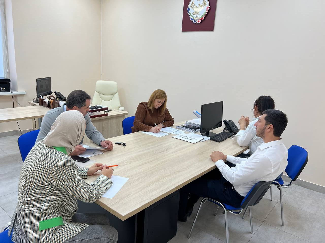 26.09.2023г. в Центре занятости «город Махачкала» было проведено заседание коллективного офиса.