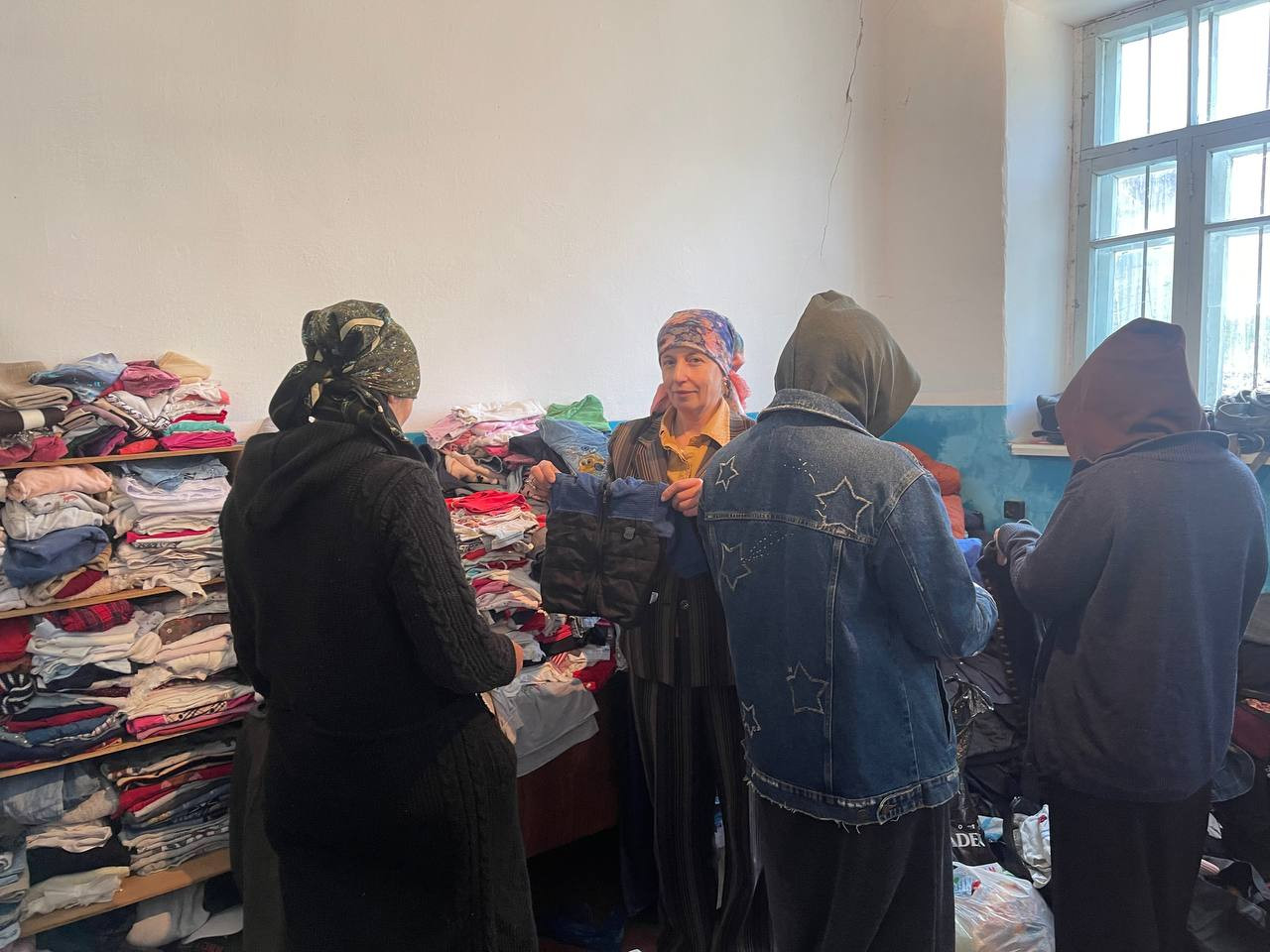 В Центре социального обслуживания населения Кулинского района с 2015 года функционирует «Банк вещей»