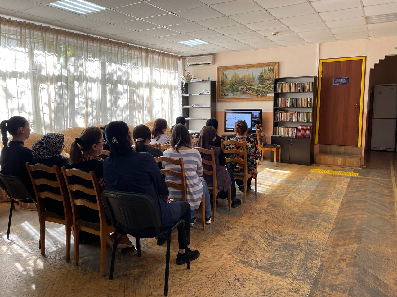 Онлайн-занятия по финансовой грамотности для старшего поколения и социальных работников.