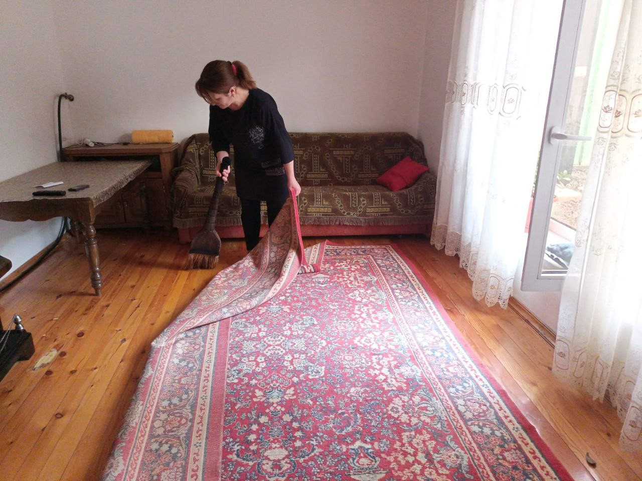 Оказание социально бытовых услуг.