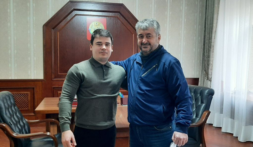 Вручение удостоверения звания «Ветеран труда»