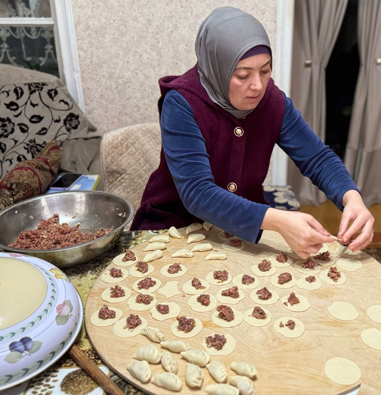 Оказание социально- бытовых услуг.