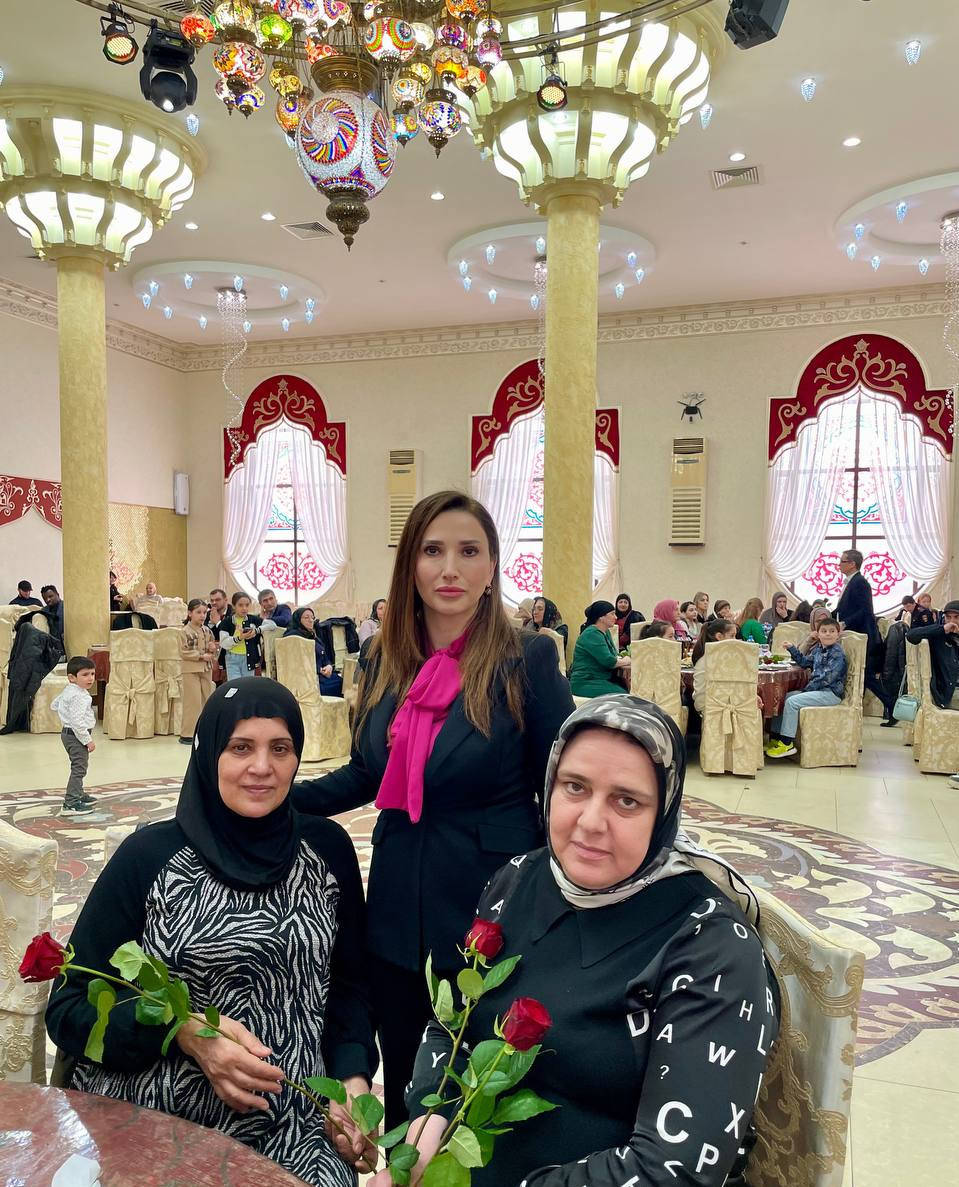 Мероприятие в рамках Года семьи посвященное Международному женскому дню (8 марта) в банкетном зале "Аль-Амир"