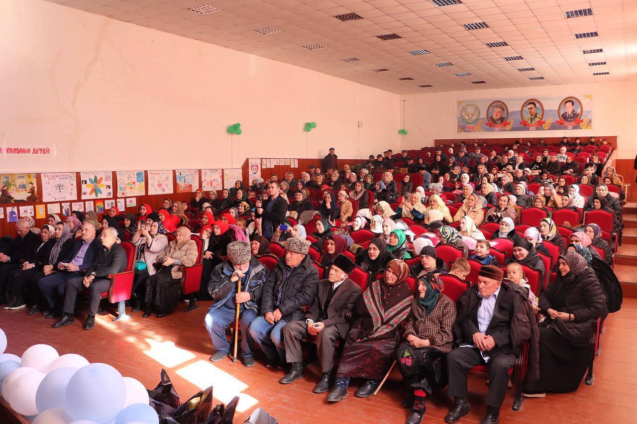 Мероприятия на 8 марта и открытие Года семьи в районе