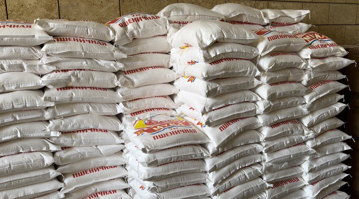 В рамках  мероприятий, приуроченных к Году семьи, социальные работники Минтруда Дагестана поздравили семьи участников СВО и иную категорию граждан с наступающим праздником Ураза Байрам