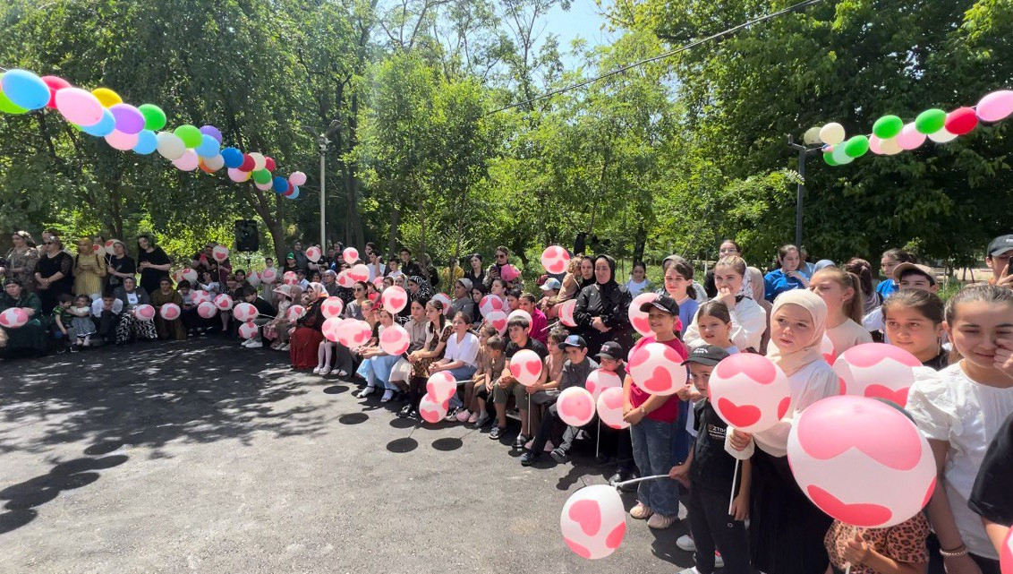 Центры соцобслуживания и реабилитации Минтруда Дагестана в Карабудахкентском районе провели праздничное мероприятие ко Дню защиты детей