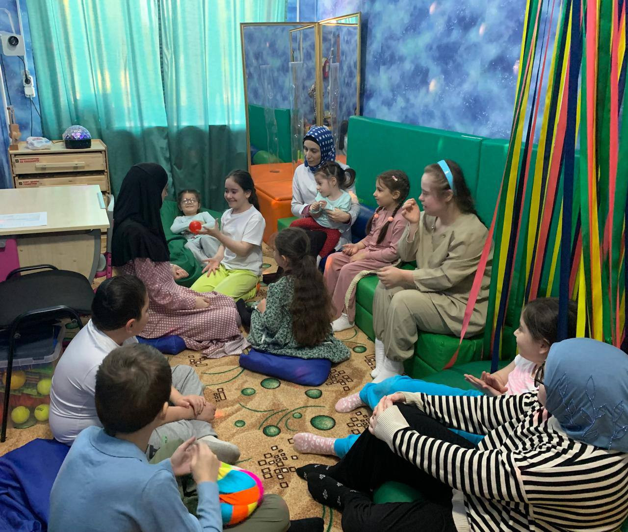 Интегрированное занятие с детьми «Эмоциональный мир»