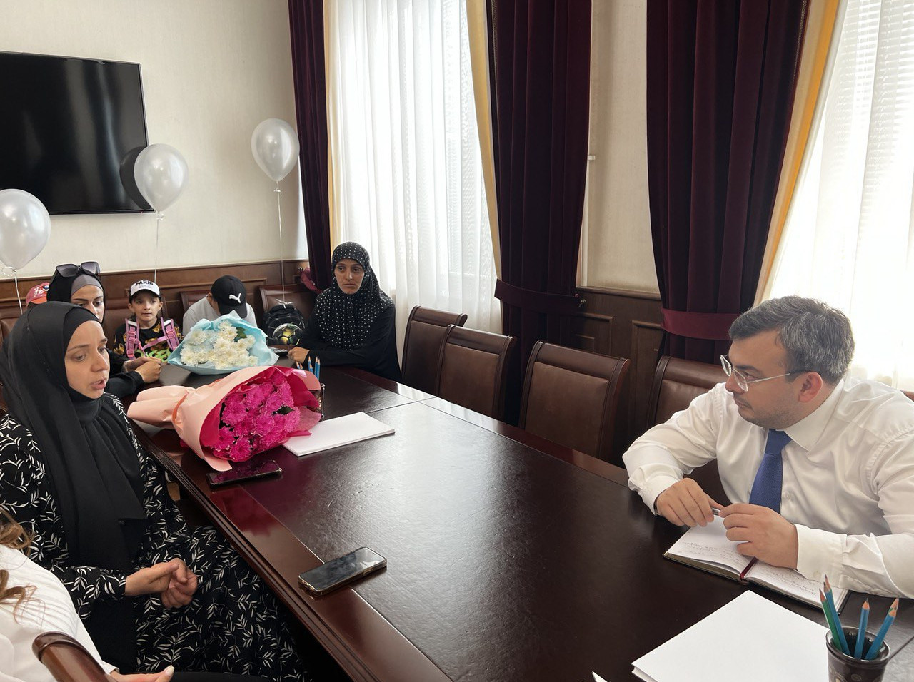 Магомедзагид Кихасуров обсудил с вдовами участников СВО проблемные вопросы социального характера