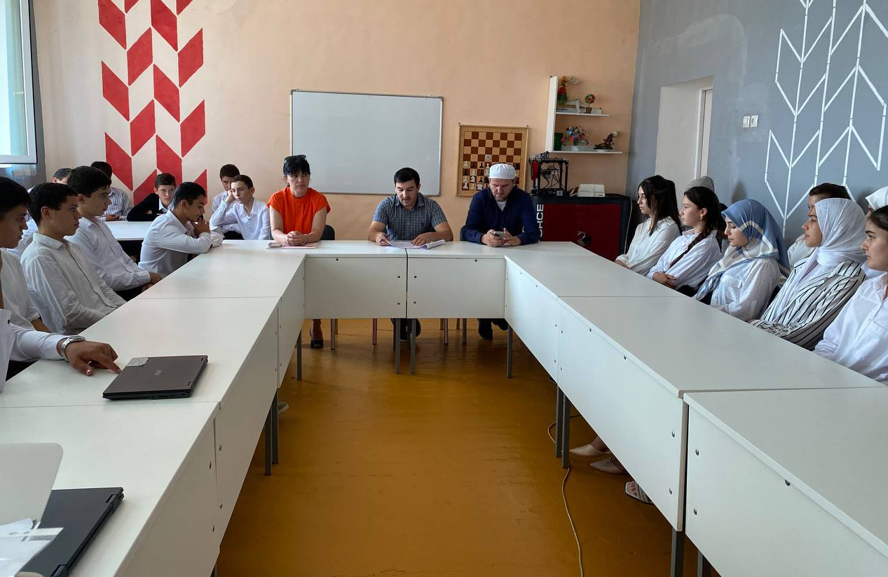 Профилактическая работа по противодействию идеологии терроризма и экстремизма в Усемикентской СОШ.