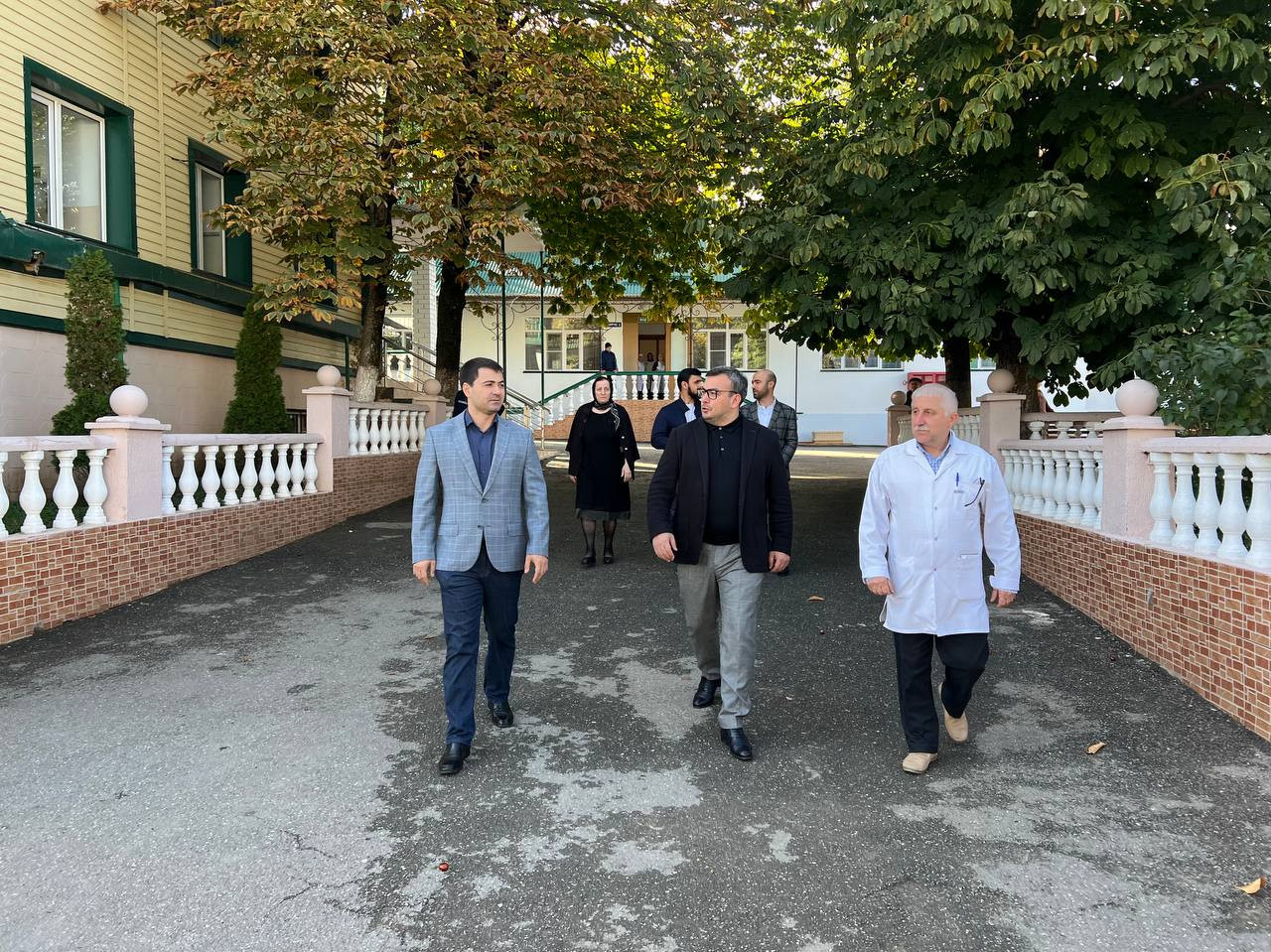 Магомедзагид Кихасуров  с рабочим визитом посетил психоневрологический интернат «Казанищенский» в Буйнакском районе