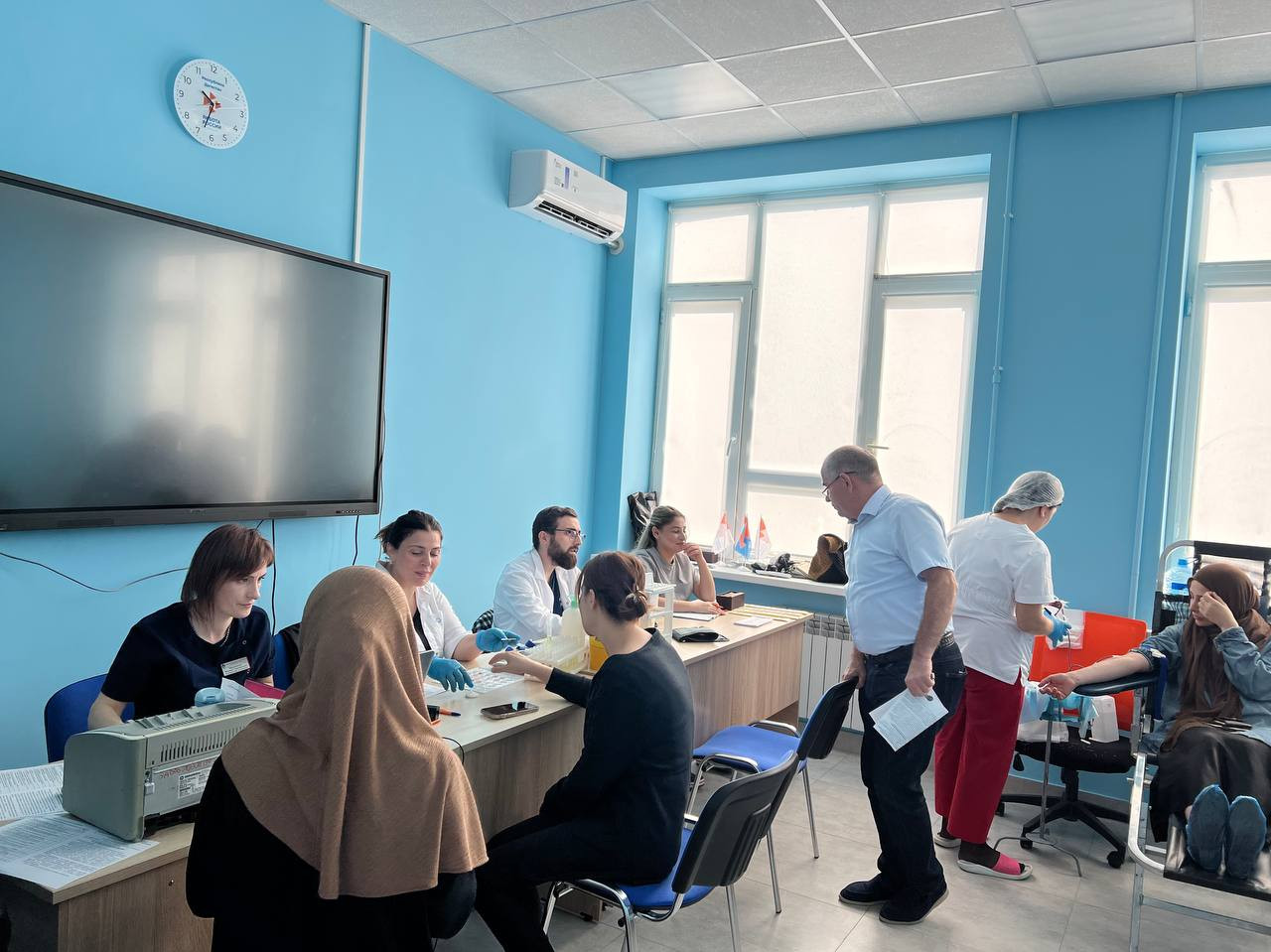 Около 40 сотрудников Министерства труда и социального развития Дагестана сдали кровь в рамках благотворительной донорской акции