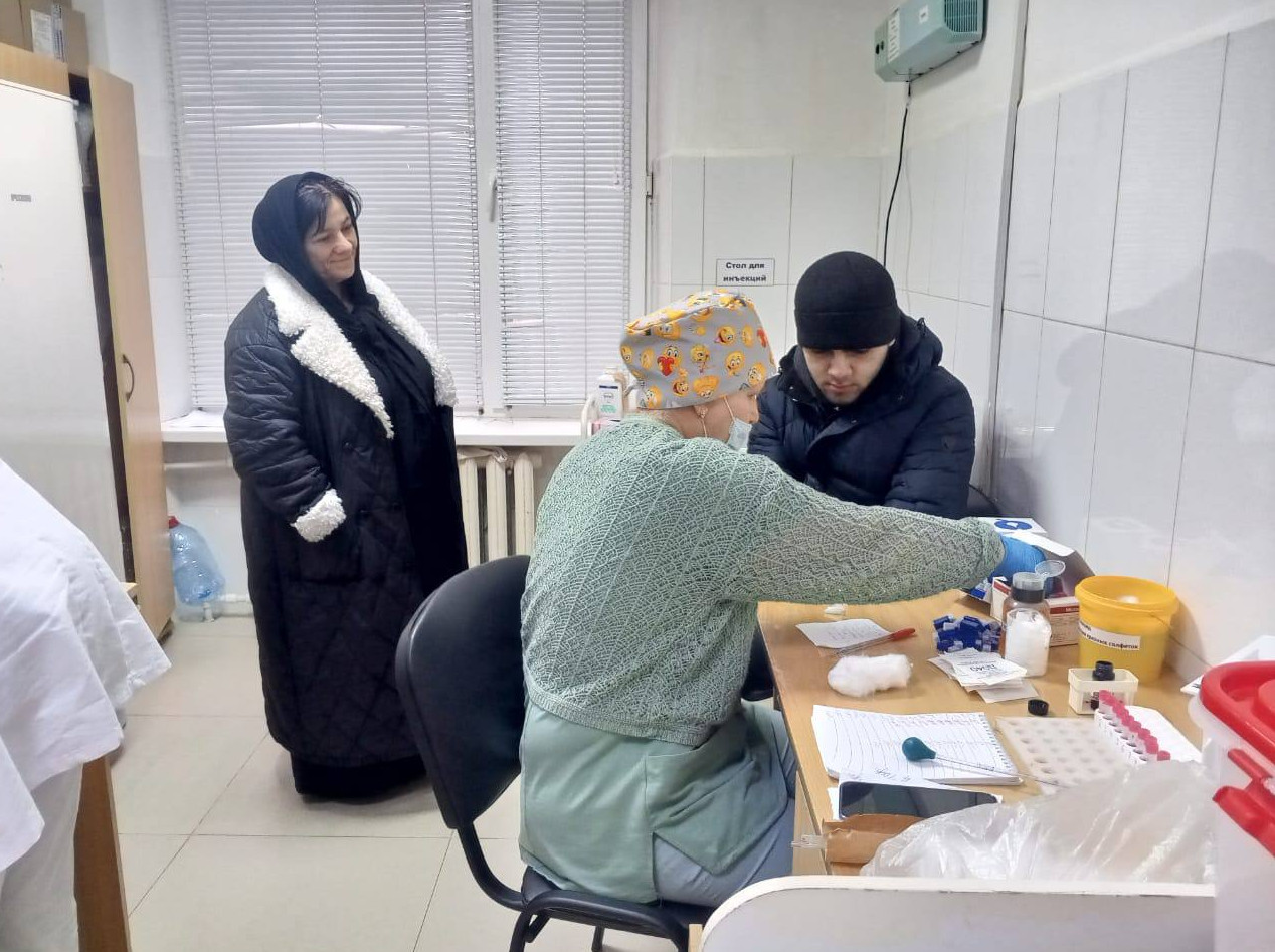 Семьи погибших участников СВО проходят медицинское обследование рамках соглашения Минтруда РД с Клинической больницей «РЖД-Медицина.